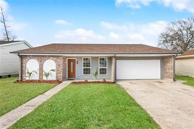 3808 Chriswood Ln